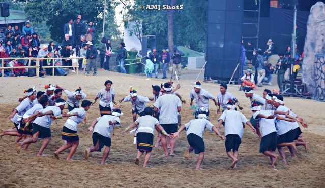 DSC_1741 Kuki tribe performing their cultural dance - Jangcha Lam.