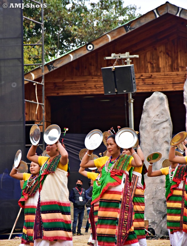 DSC_2793 Kachari Tribe performing Bai - Maijai (Dance of Rice - Sieve or Plate).